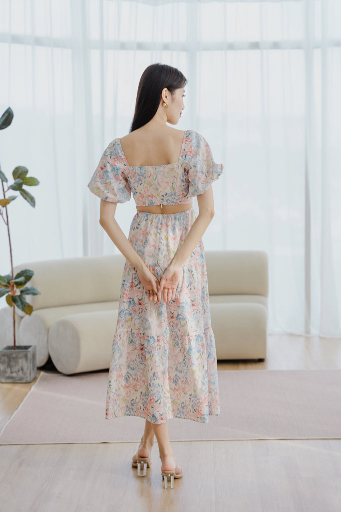 Derella Back Cut Out Tiered Maxi Dress - Pastel Floral [XS/S/M/L/XL/XXL]