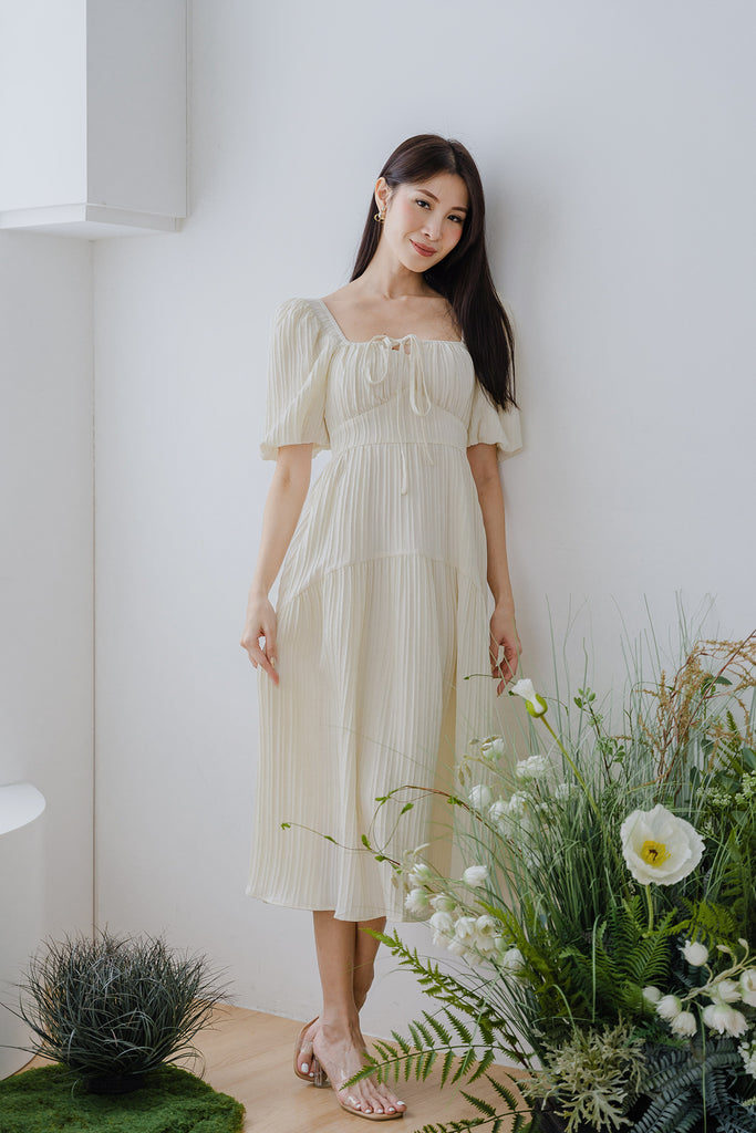 Irina Textured Curve Hem Maxi - Cream [XS/S/M/L/XL/XXL]