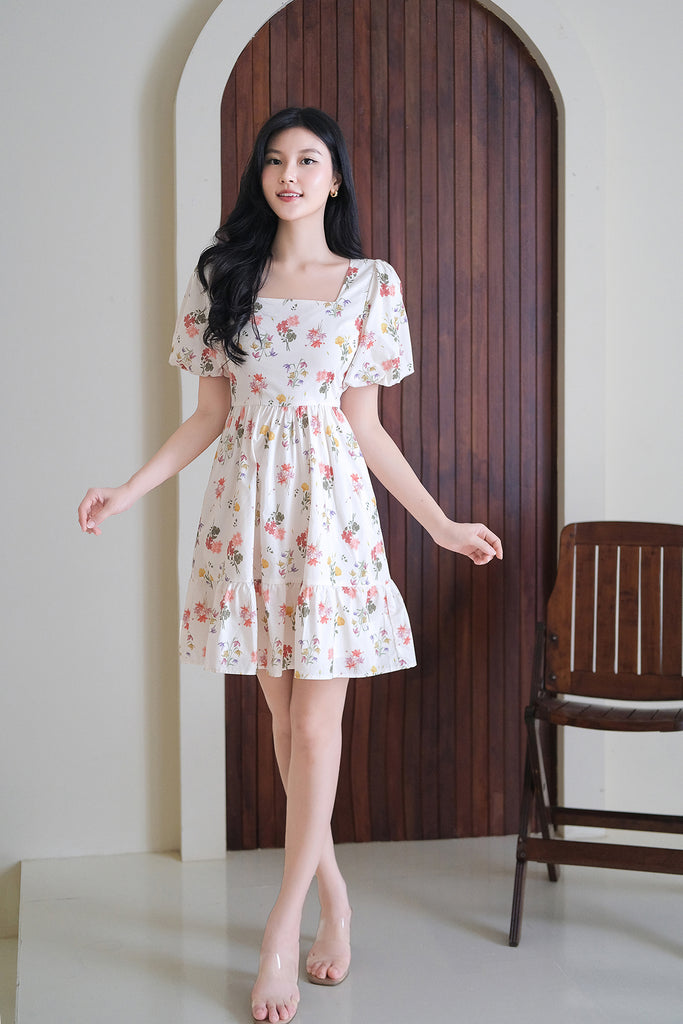 Amore Garden Puffy Sleeves Dress - Plumeria Red [XS/S/M/L/XL/XXL]