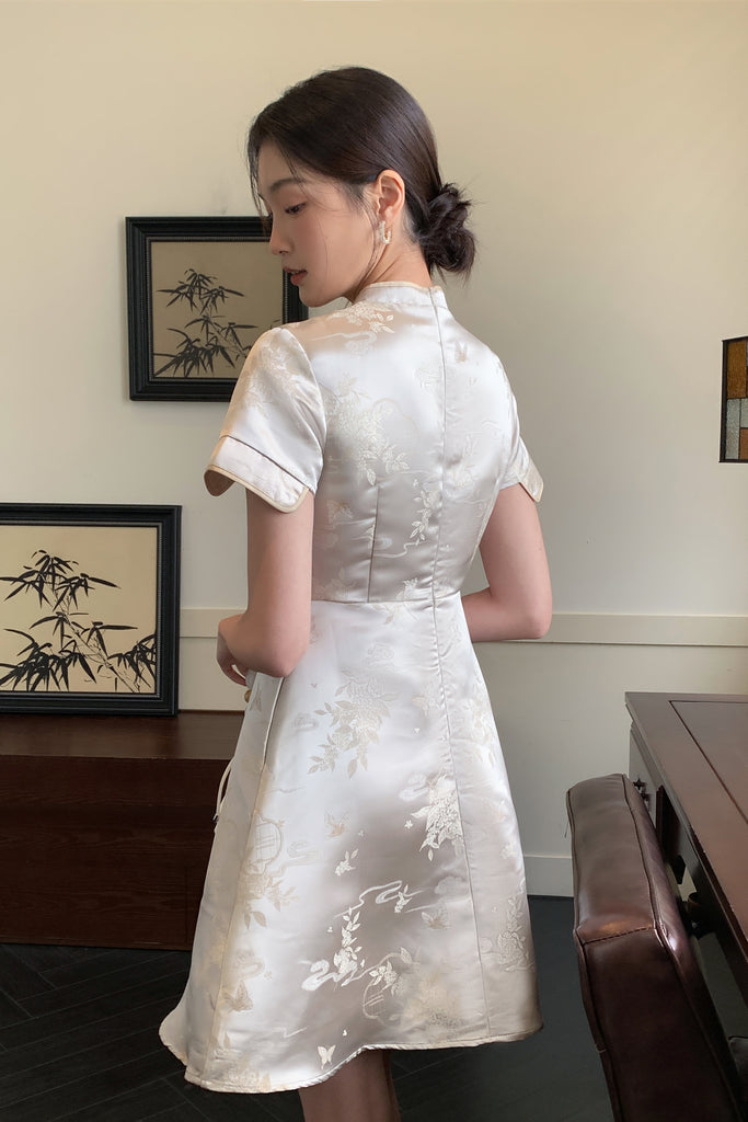 福星 Tie Tie Cheongsam Dress - Beige [XS/S/M/L/XL/XXL]