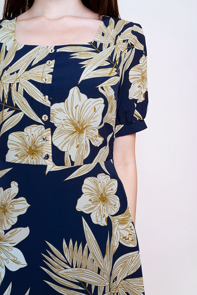 Carol Outline Floral Puffy Sleeved Dress - Navy [XS/S/M/L/XL]
