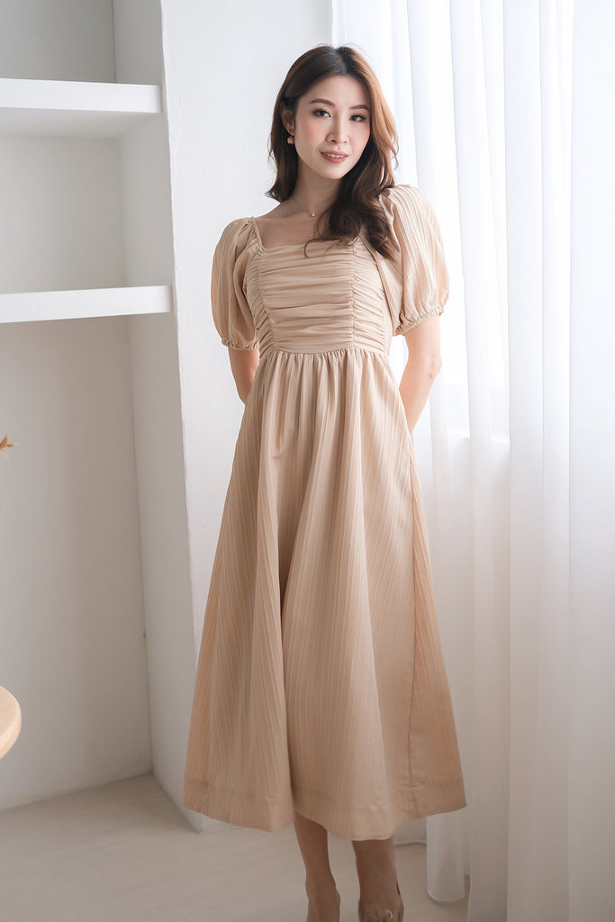 Demure Ruched Puffy Sleeves Midaxi - Ecru [XS/S/M/L/XL/XXL]