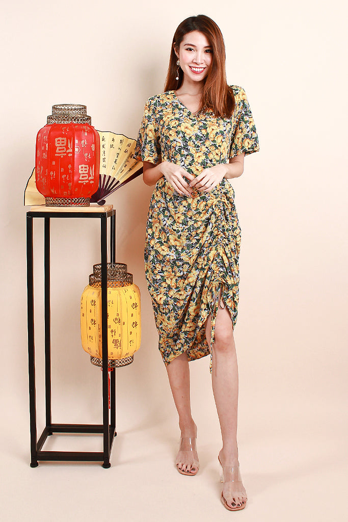 Dolce Cinched V-neck Dress - Yellow [S/M/L/XL]