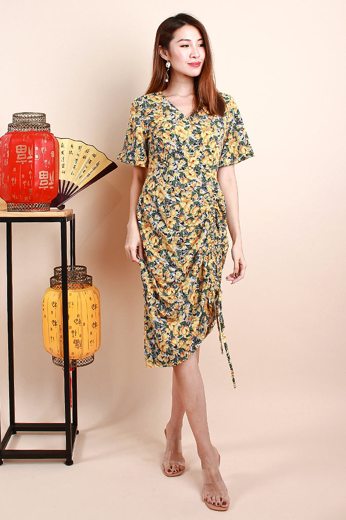 Dolce Cinched V-neck Dress - Yellow [S/M/L/XL]